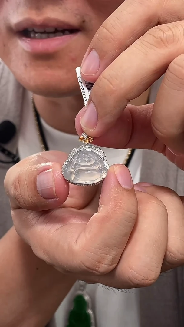 翡翠18K金镶嵌吊坠(不含链)佛公