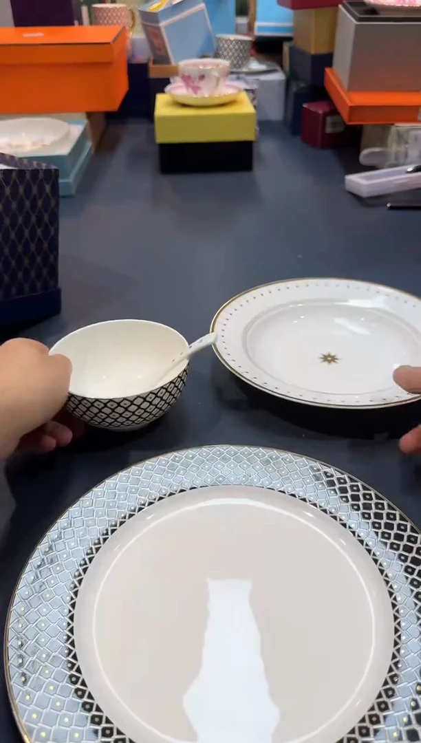 【闪购商品】瓷片F757全场正品，京东包邮