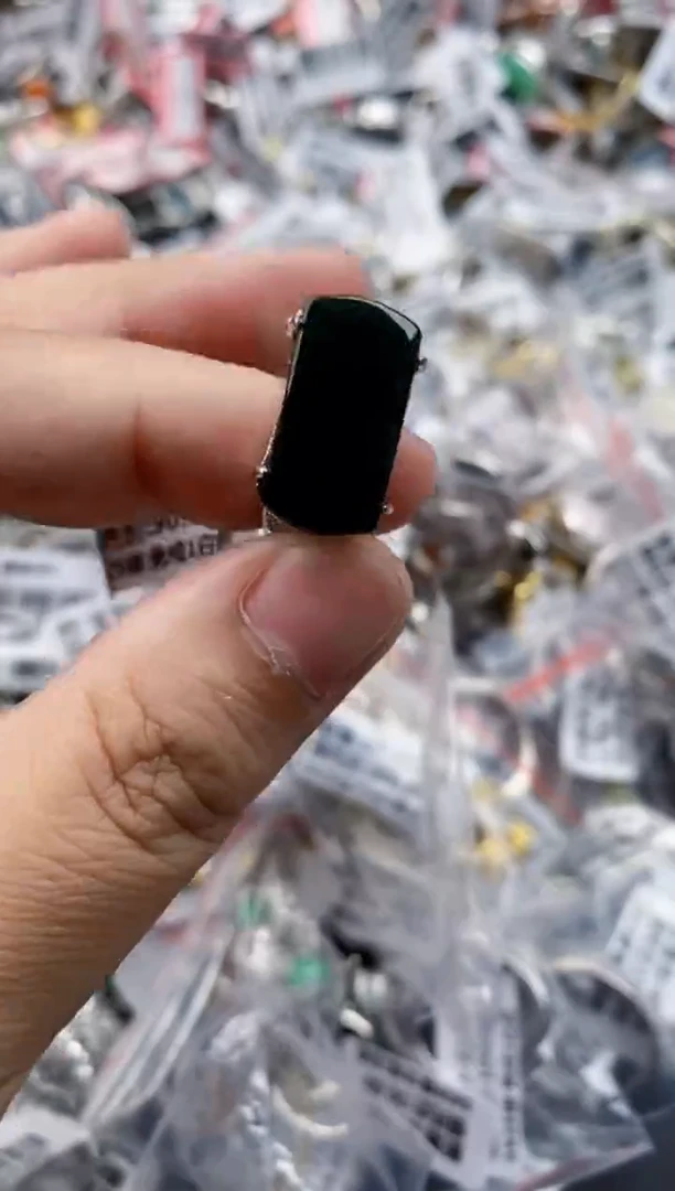 翡翠戒指银S925镶嵌7777777   8