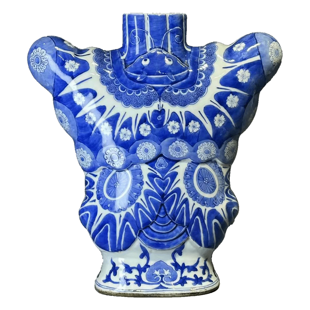 25201362x青花蝴蝶形瓶