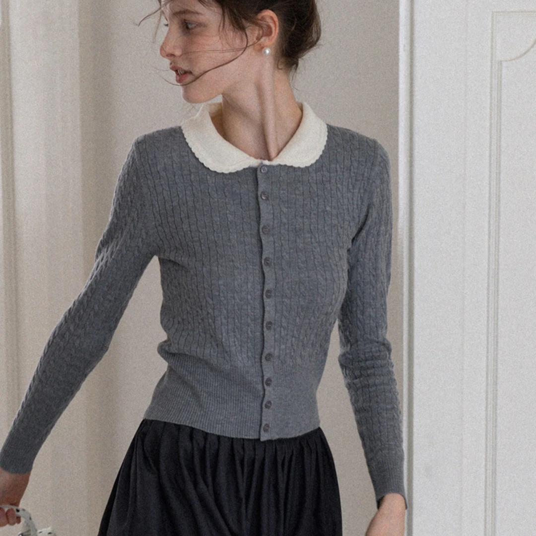 娃娃领麻花修身短款针织衫女早秋冬开衫正肩气质显瘦长袖打底上衣