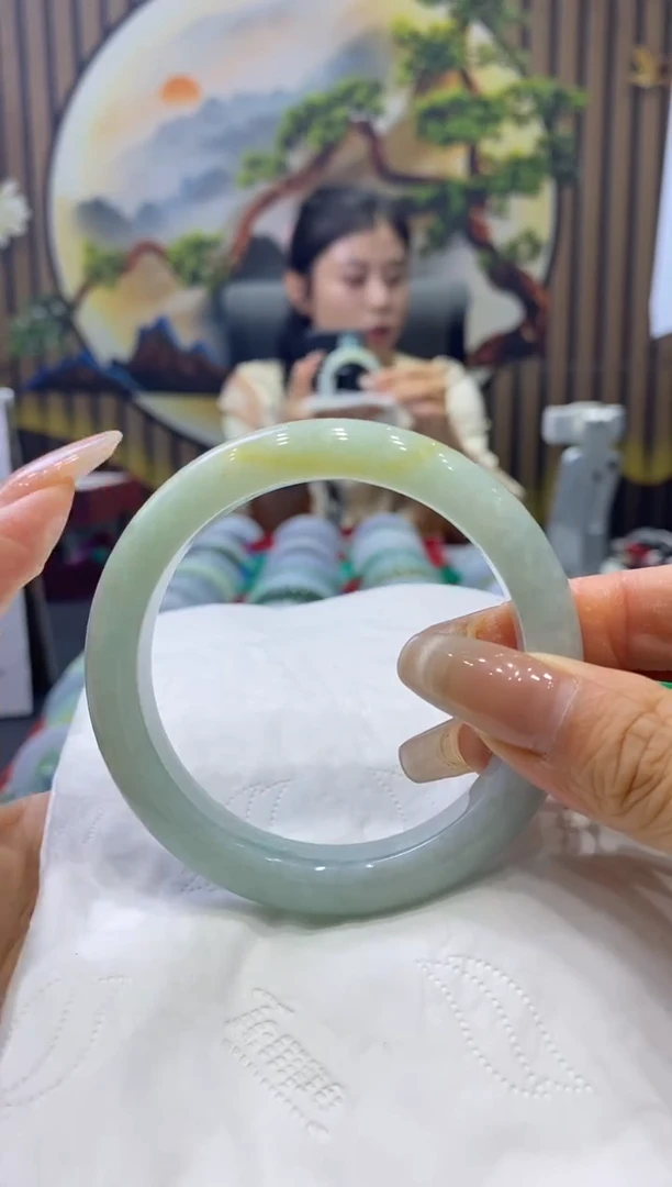 翡翠手镯未镶嵌00005219