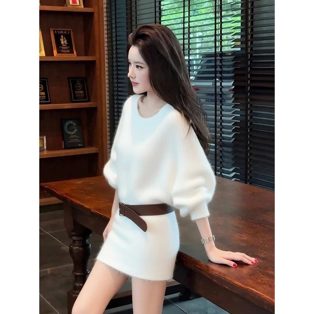淑女风白色圆领毛衣连衣裙女2025秋季新款气质名媛收腰显瘦包臀裙