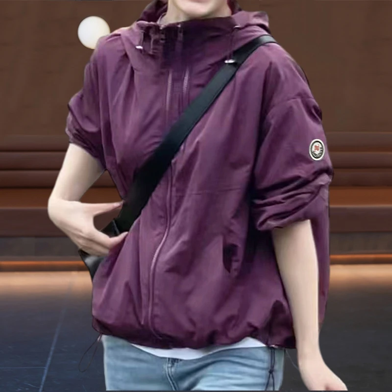 时尚韩版百搭短款外套女士2025春秋新款洋气显瘦连帽双拉链冲锋衣