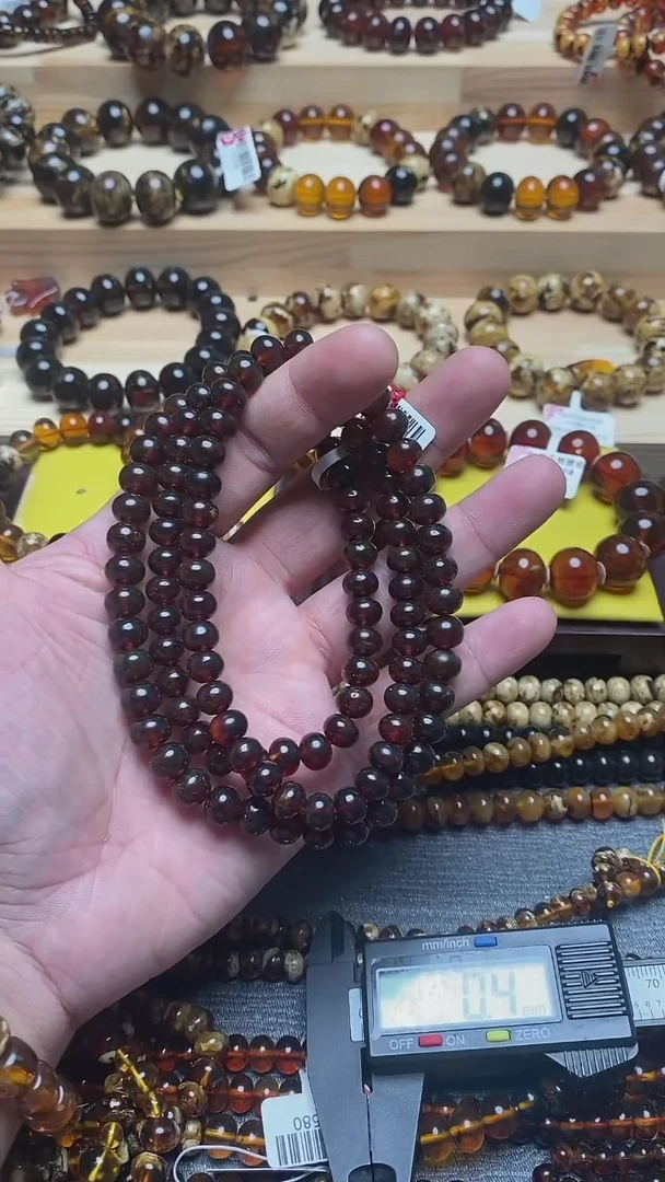 未镶嵌颈饰琥珀抚顺琥珀血珀8+