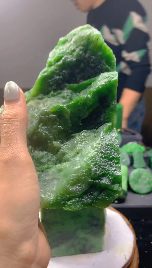 未镶嵌和田玉珠宝半成品1