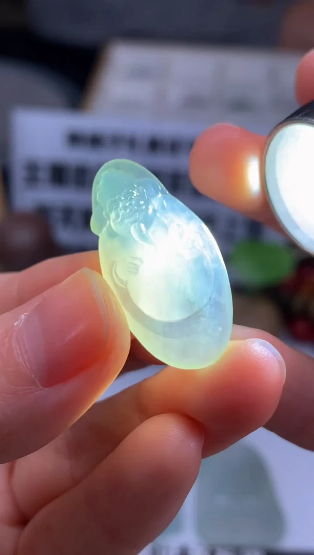 【闪购商品】定制翡翠未镶嵌吊坠-90001