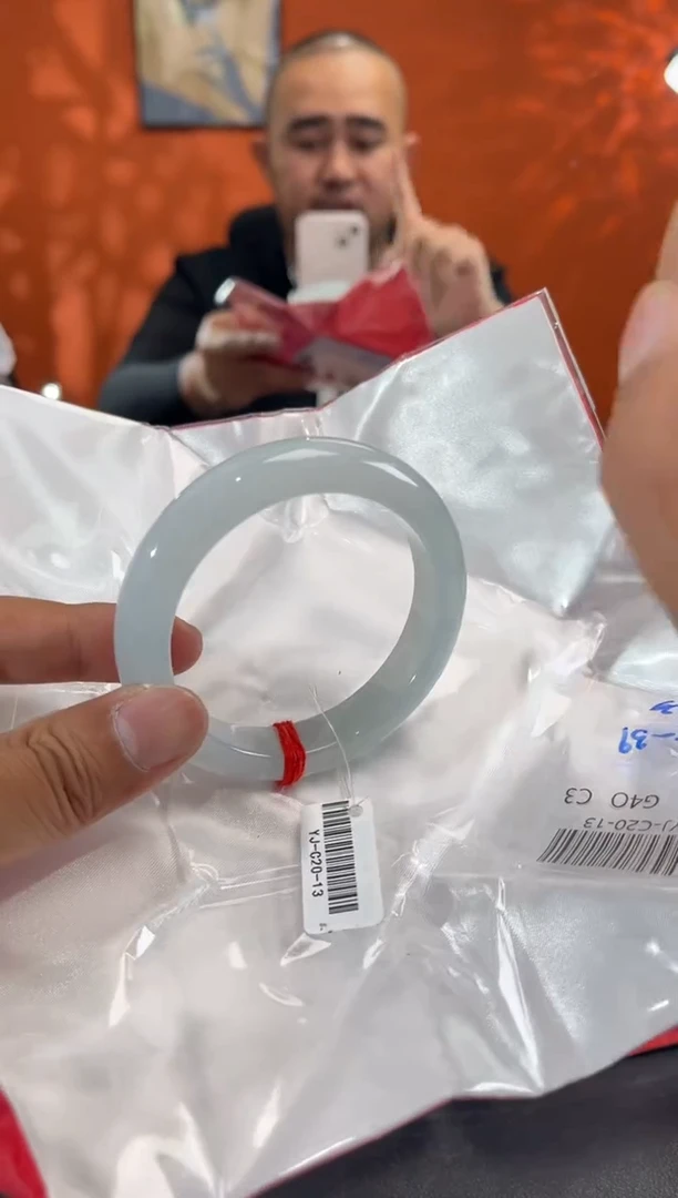 未镶嵌手镯翡翠1  56