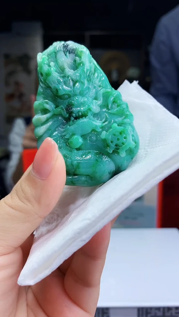 翡翠未镶嵌颈饰翡翠A货