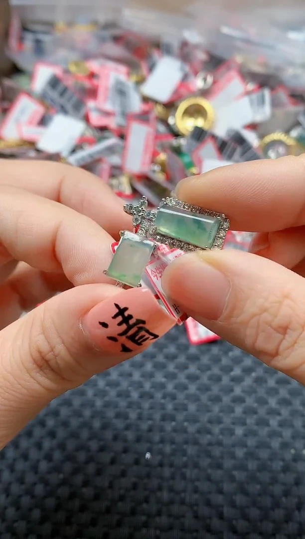 银S925镶嵌戒指翡翠天然A货缅甸翡翠