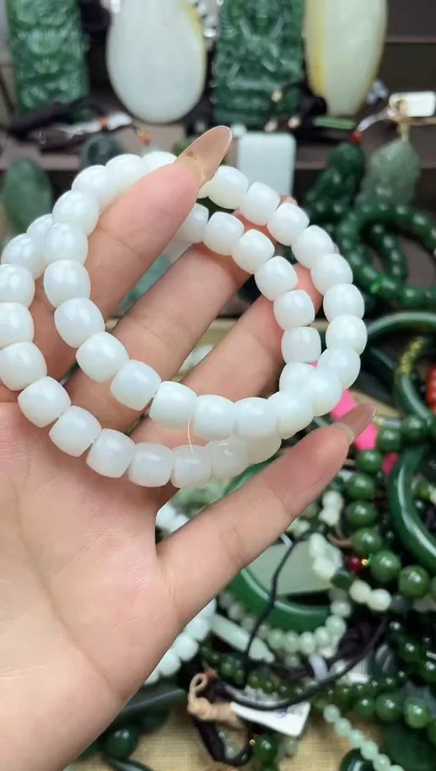 颈饰未镶嵌和田玉未镶嵌和田玉吊坠多样性拍一发一