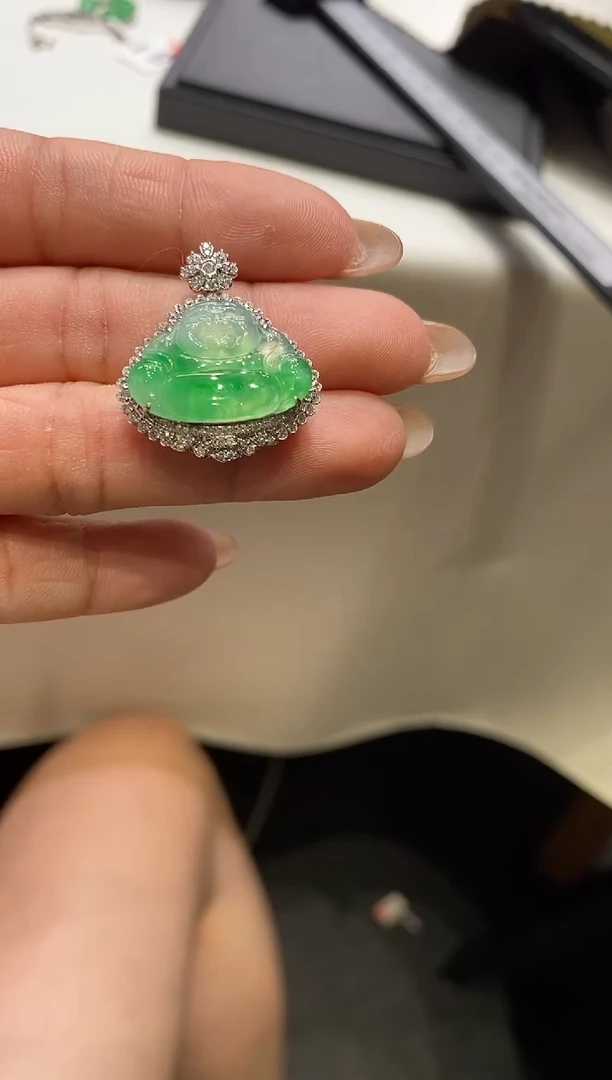 翡翠18K金镶嵌吊坠(不含链)佛公
