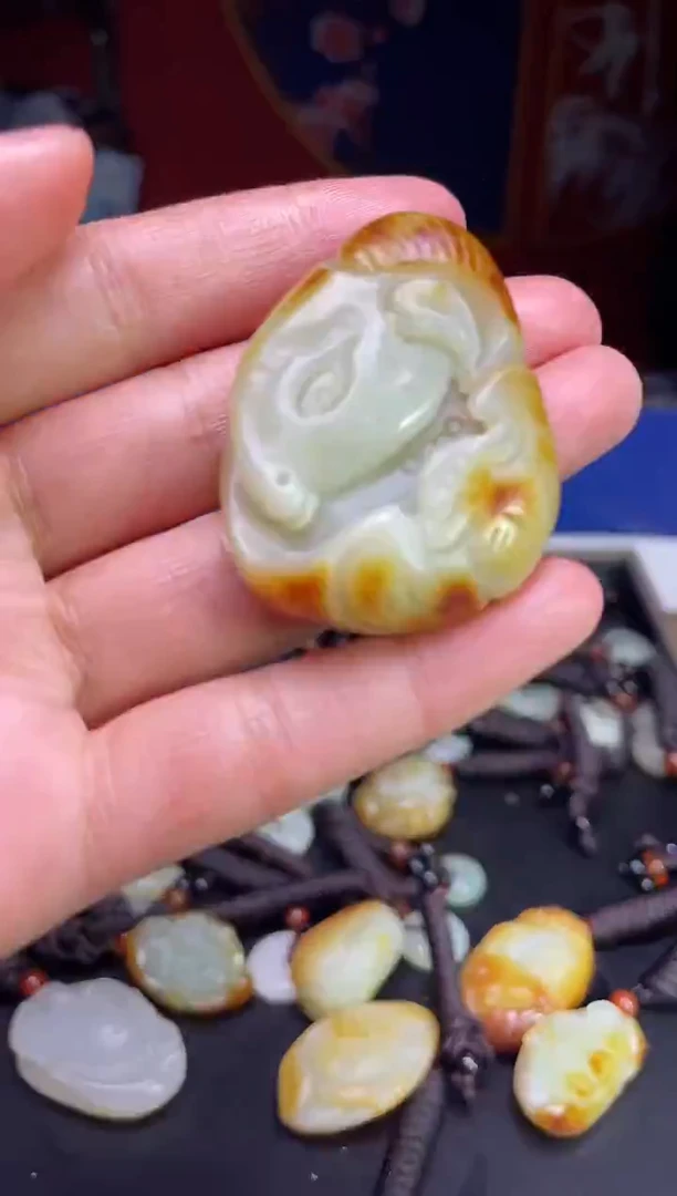 颈饰未镶嵌和田玉123