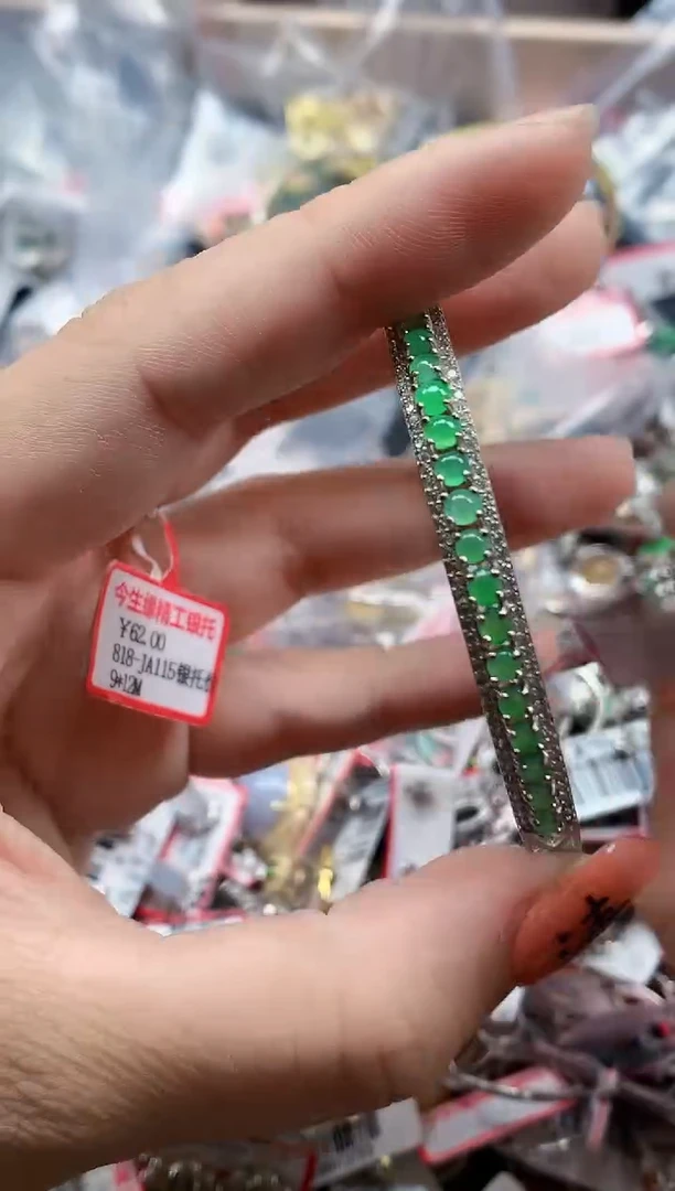 银S925镶嵌戒指翡翠天然A货缅甸翡翠