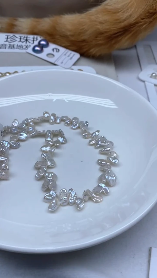 颈饰未镶嵌淡水珍珠花瓣