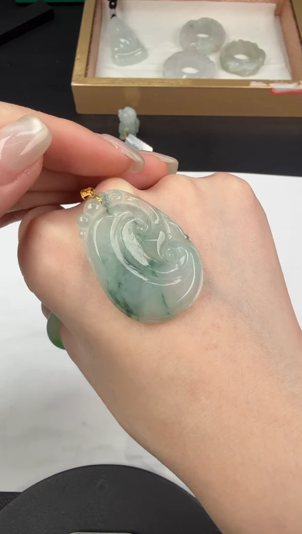 吊坠(不含链)18K金镶嵌翡翠翡翠饰品-133