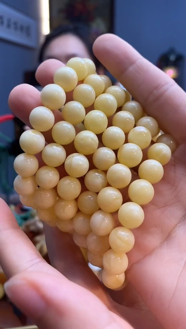 未镶嵌琥珀手串手串（多样性发其一）