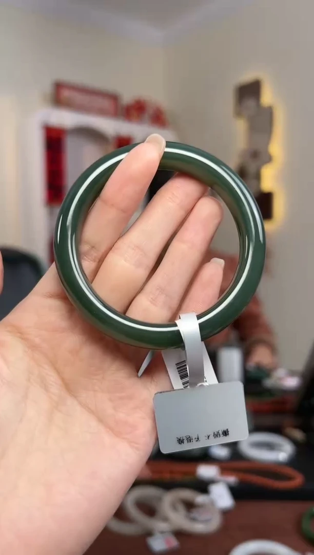 【闪购商品】和田玉手镯未镶嵌S11- 54mm