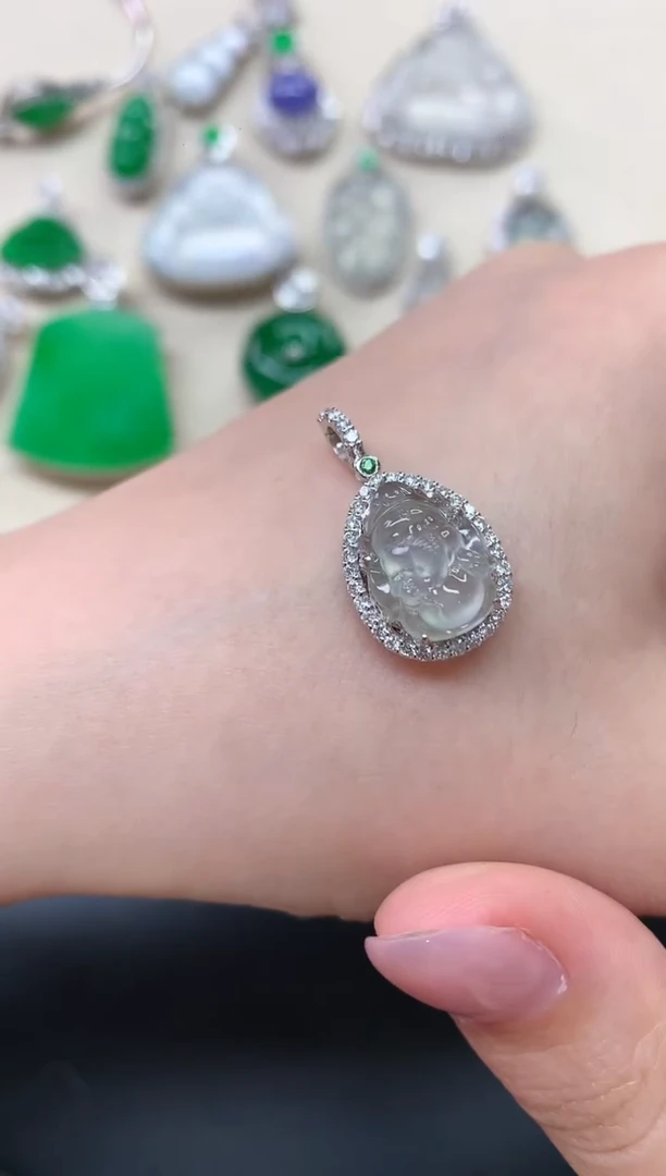 翡翠18K金镶嵌吊坠(不含链)A17|8800