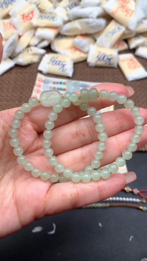 未镶嵌和田玉挂件多样性发1个 备注鱼或并蒂莲 默认发鱼