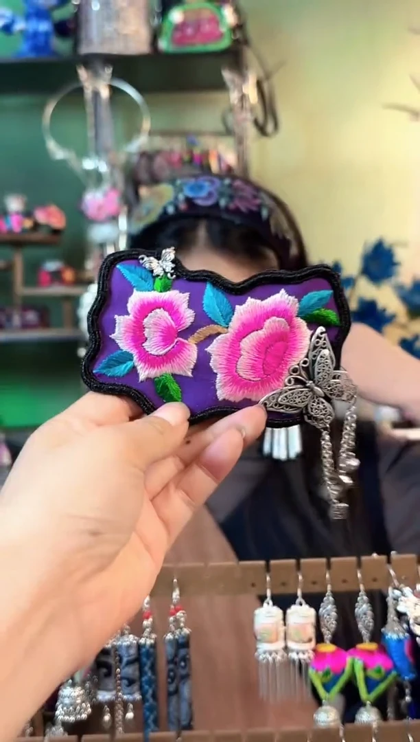 织绣彩云南阁非遗老绣662