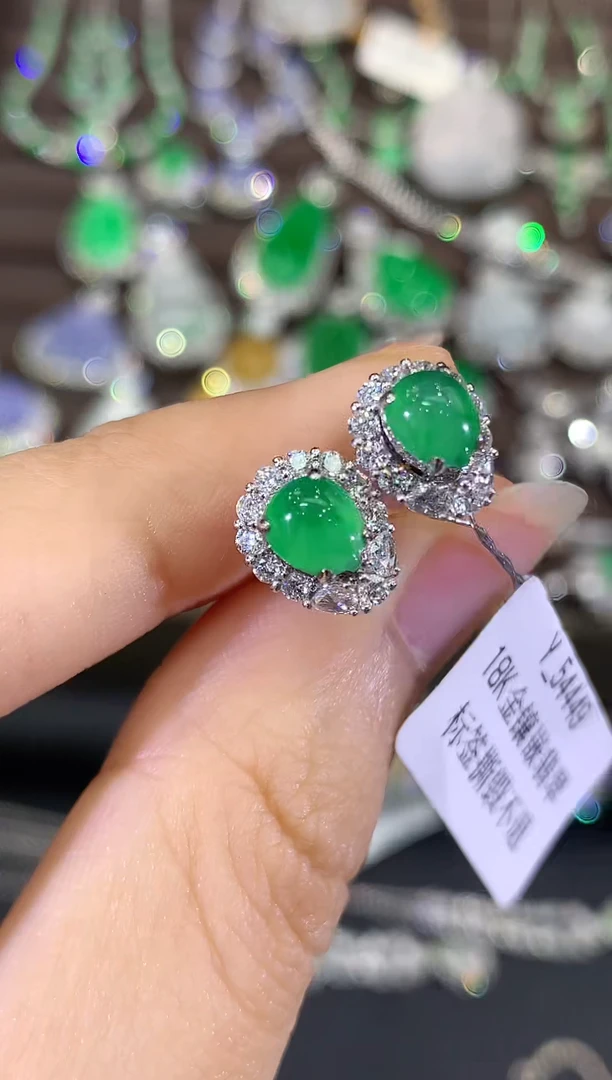 18K金镶嵌翡翠耳饰B372