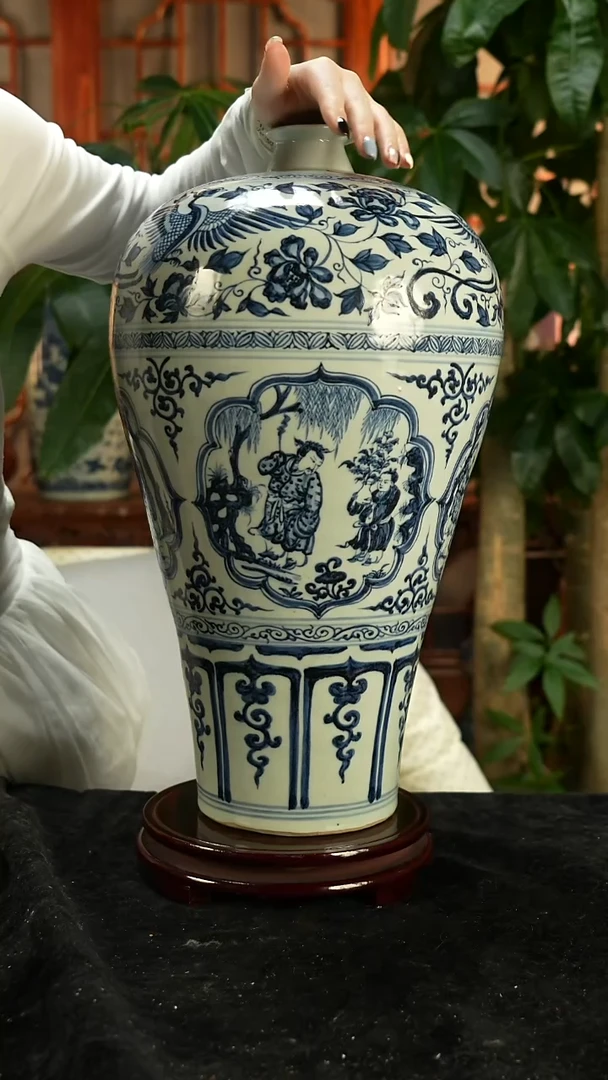 其他瓷用****1青花四爱图梅瓶