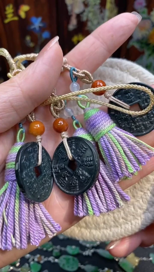 颈饰未镶嵌翡翠净货多样性发其一13109