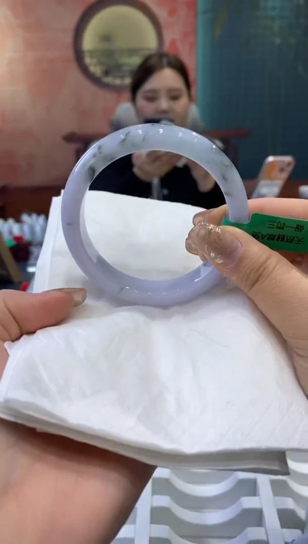 【闪购商品】翡翠手镯未镶嵌多人0011999