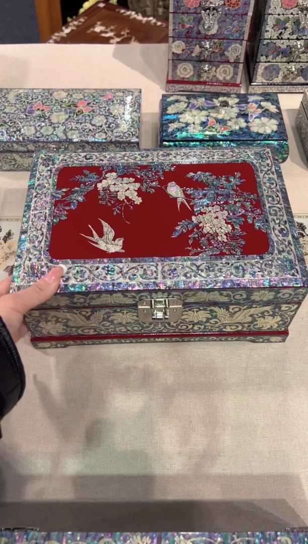 【闪购商品】鱼锁满贝底弘贝雅螺钿漆器文化馆
