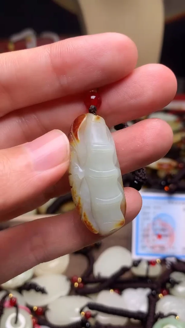 颈饰未镶嵌和田玉新疆料青海料清水和田玉吊坠