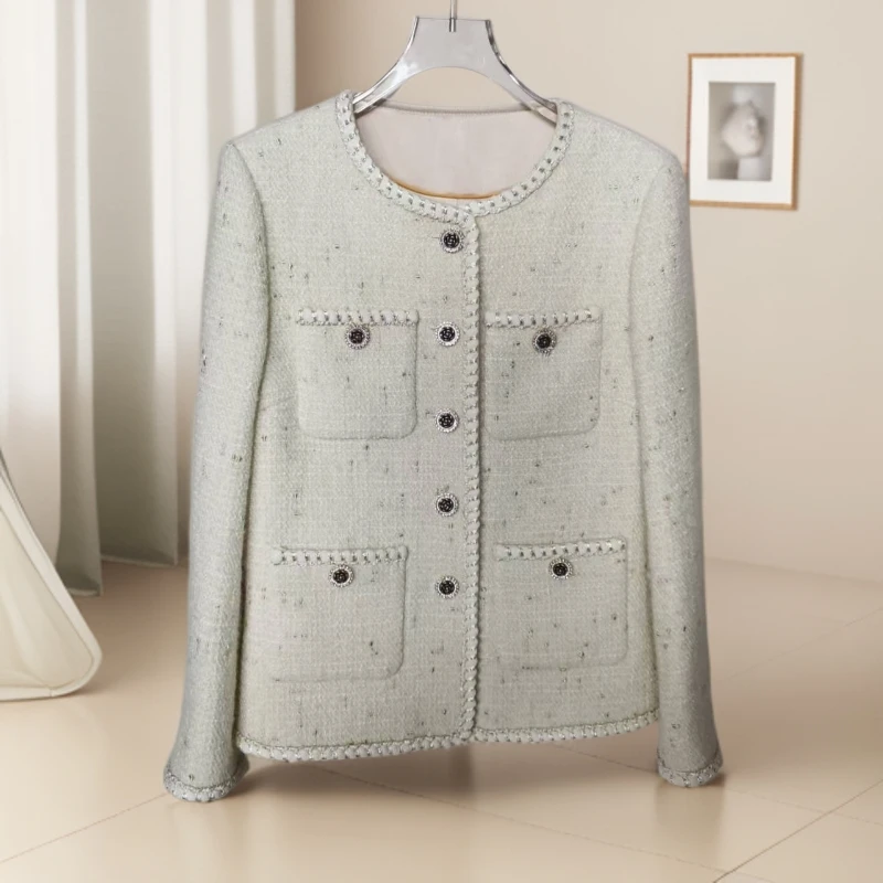 YSJ [白露]秋冬重工刺绣设计师轻奢百搭气质显瘦小香风外套。