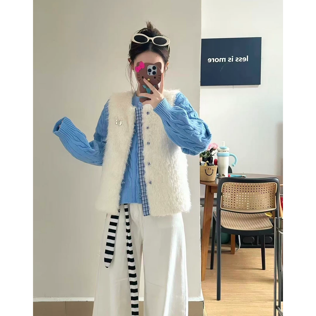 蓝格拼接加棉毛毛马甲女冬羊羔+外穿保暖外套针织毛衣两件套