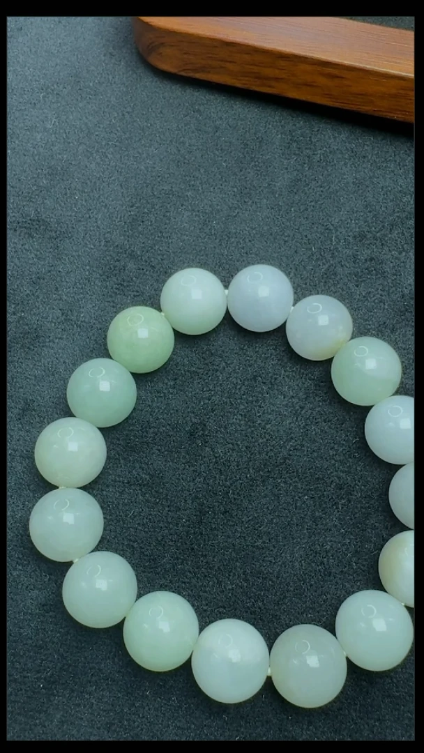 【闪购商品】翡翠颈饰未镶嵌珠串