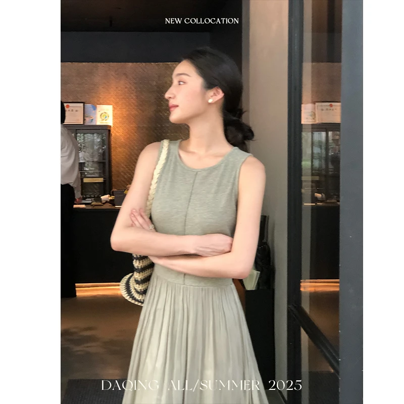 许大晴【初荷】法式气质方领针织拼接背心连衣裙 D8812
