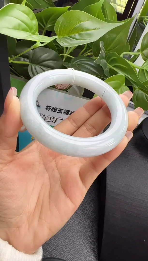 【闪购商品】翡翠手镯未镶嵌K417-10 手镯 56-58圈