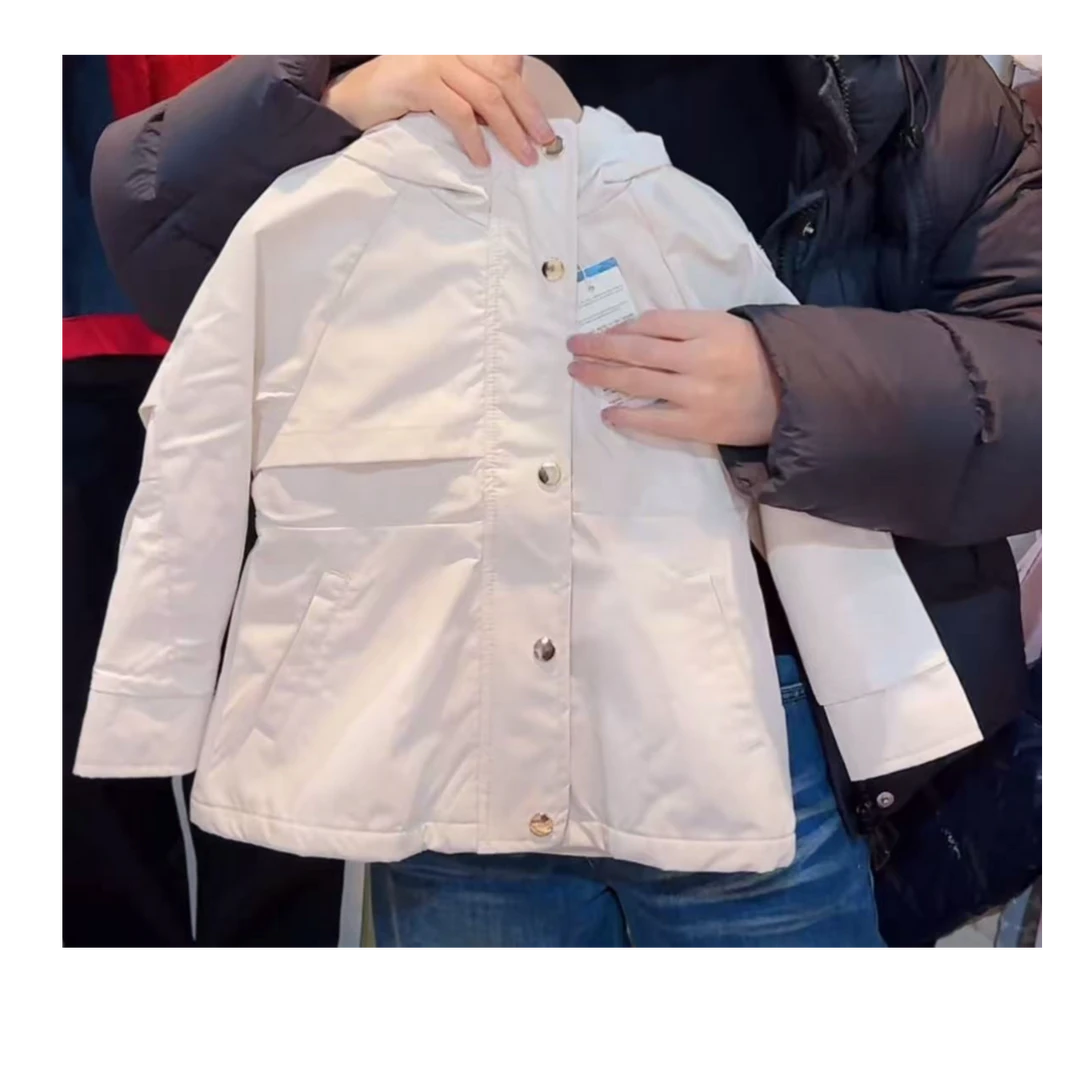 【】E011女宝秋冬时尚冲锋衣连帽户外宝宝洋气韩版休闲童装