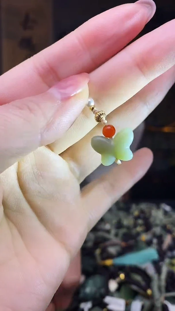 颈饰未镶嵌和田玉多样性发货，拍一发一