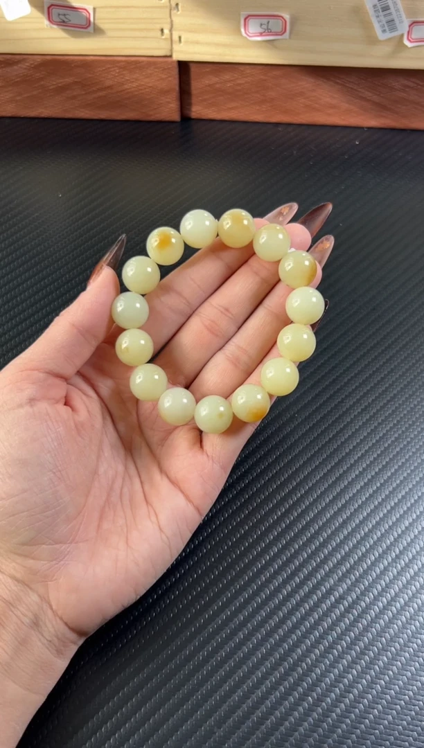 未镶嵌手串和田玉若羌微色差卡14P1