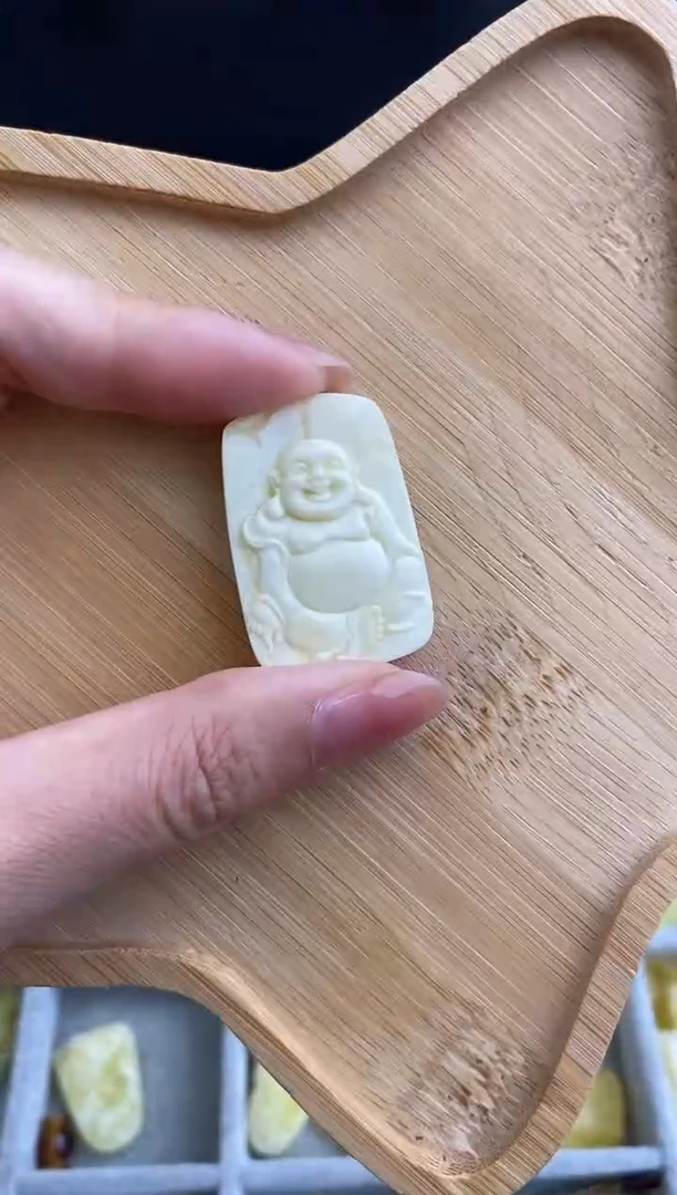 定制琥珀未镶嵌10623004-吊坠