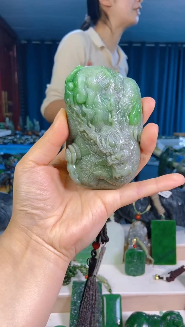 和田玉未镶嵌把件1