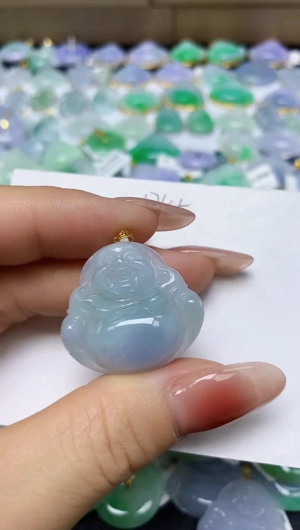 翡翠18K金镶嵌颈饰 天然缅甸翡翠A货