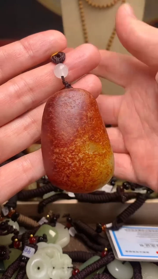 颈饰未镶嵌和田玉新疆料青海料清水和田玉吊坠