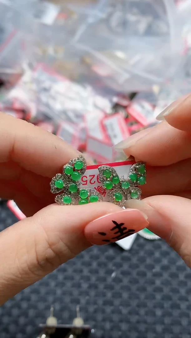 银S925镶嵌戒指翡翠天然A货缅甸翡翠