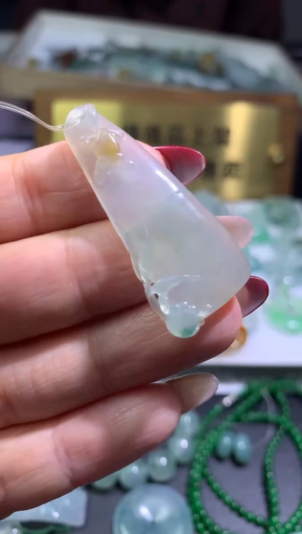 【闪购商品】定制翡翠未镶嵌毛货