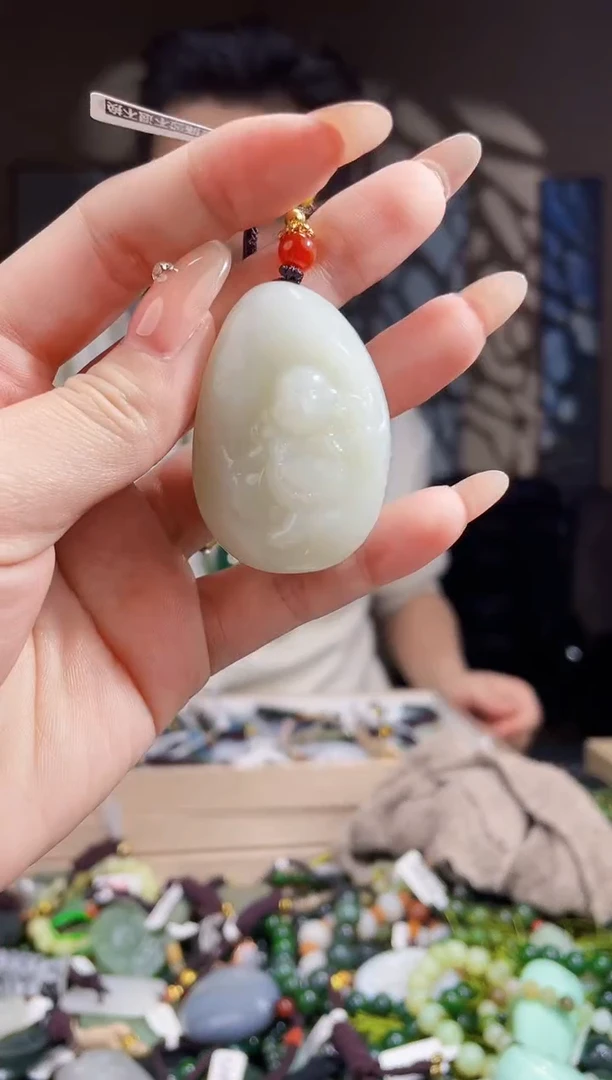 【闪购商品】和田玉颈饰未镶嵌拍一发一