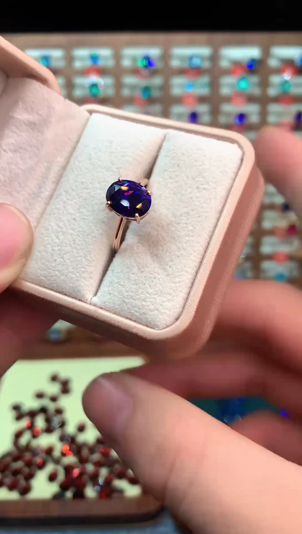 银S925镶嵌戒指紫晶......
