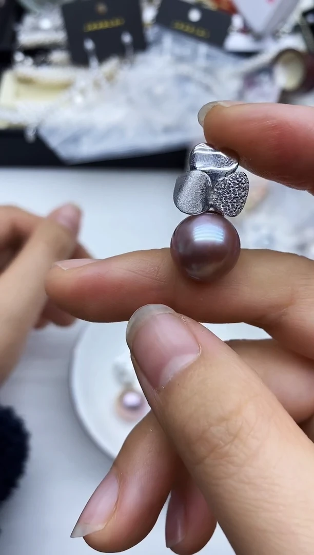 吊坠(不含链)未镶嵌淡水珍珠多样性发其一