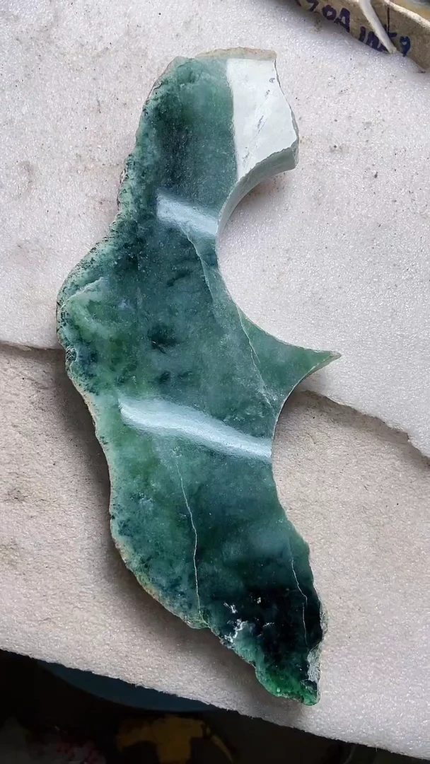 缅甸天然翡翠A货