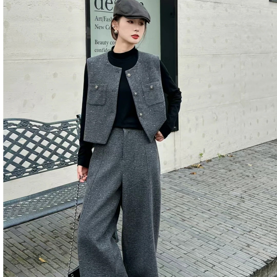 气质满天星三件套轻奢休闲时尚百搭复古设计师显瘦【米儿86101】